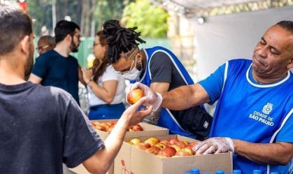 Onda de calor: prefeitura abre tendas para pessoas em vulnerabilidade em SP