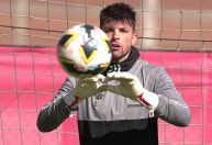 Tiago Volpi entra na mira do Grêmio após clube perder o goleiro Marchesín