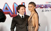 Tom Holland explica por que não acompanha Zendaya nos tapetes vermelhos