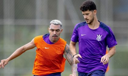 Jogadores do Corinthians em treino para o Paulistão