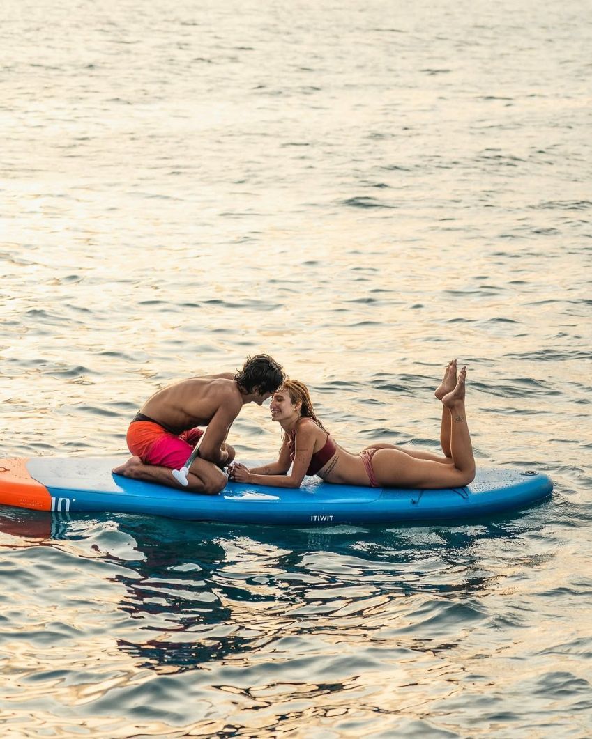 Vanessa Lopes posa em clima de romance com o namorado • Instagram/Vanessa Lopes
