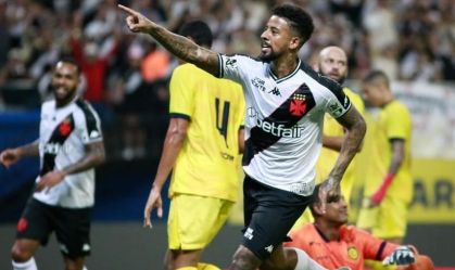 Paulinho marcou o gol da vitória do Vasco no Cariocão