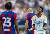 Ex-Real Madrid critica atuação de Vini Jr na Supercopa: "Ficou parado"