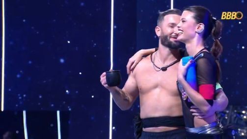 Vitória Strada relembra romance com Marcella Rica