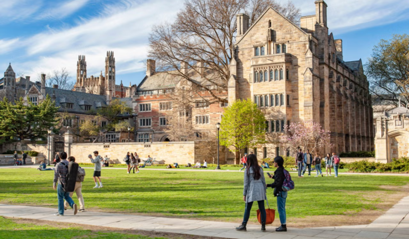 Universidade fica em New Haven, Connecticut • Yale University