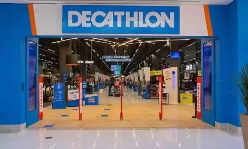 Fachada de loja da Decathlon