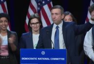 Novo presidente do comitê do partido Democrata fala em confronto com Trump
