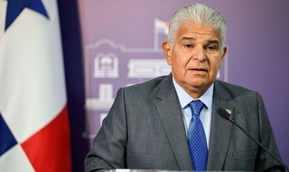 China pede que Panamá “tome a decisão certa” após saída de projeto
