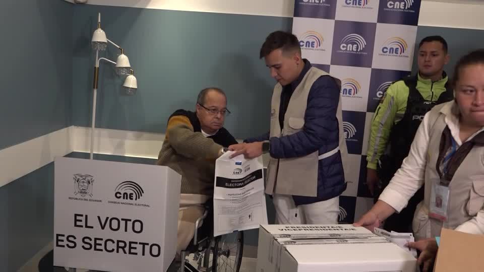 Elderly, inmates and people with disabilities vote early in Ecuador's election