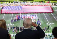 Donald Trump é o 1º presidente dos EUA a ir a Super Bowl durante mandato
