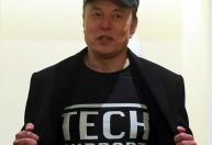 Musk defende departamento e diz que EUA irão à falência sem corte de gastos