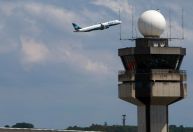 Em uma hora, torre faz 25 alertas para balões no aeroporto de Guarulhos
