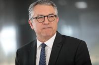 Vejo tarifaço como oportunidade para o Brasil, diz Padilha