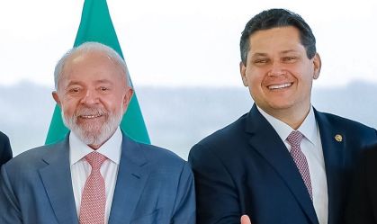Alcolumbre diz que analisará isenção do IR com "zelo e responsabilidade"