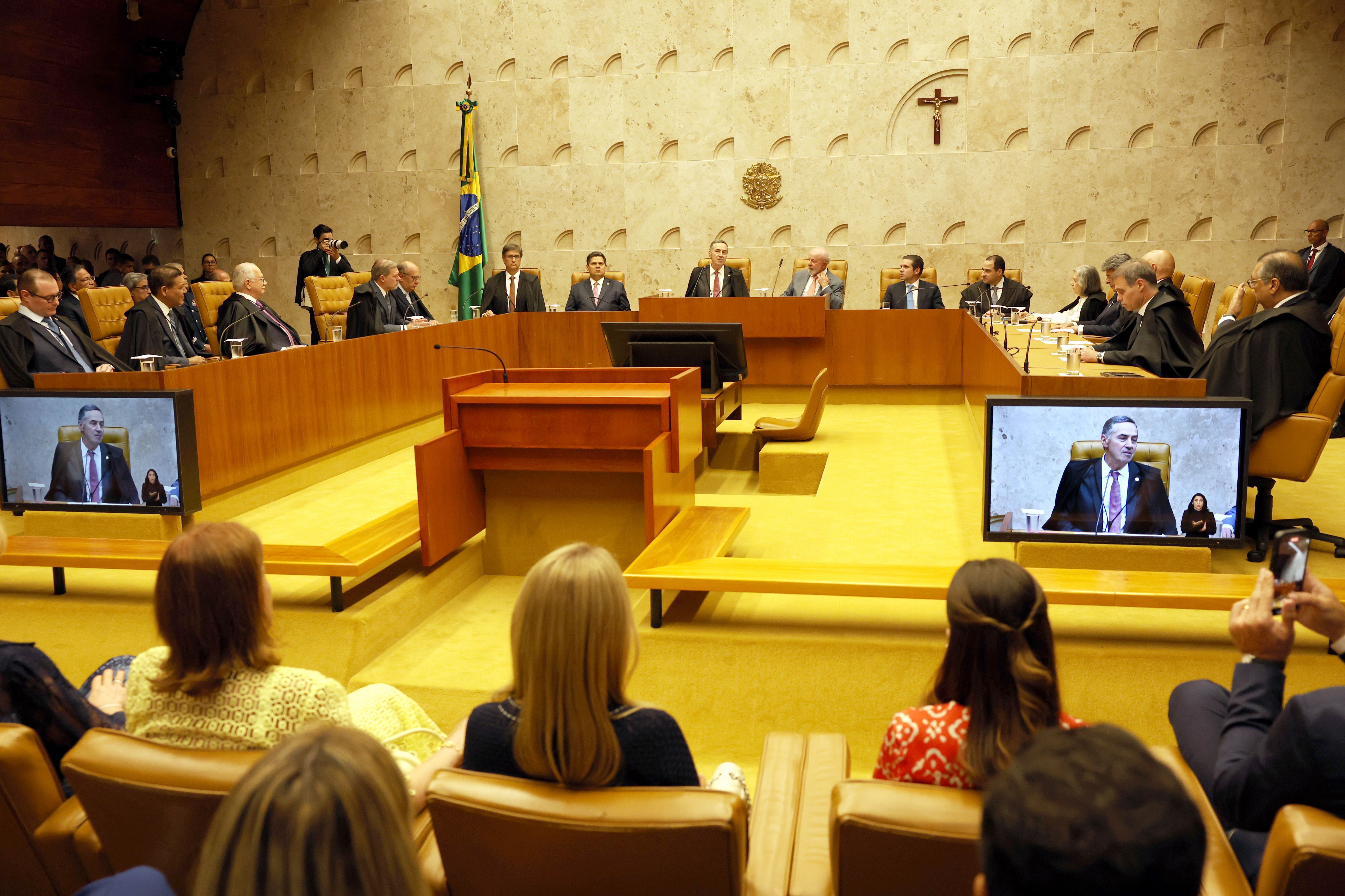 Sessão de abertura do STF