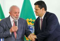 Lula viaja à Rússia com representantes do Congresso e ministros; veja lista