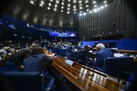 PT no Senado decide não assinar CPMI do INSS até nova ordem do governo