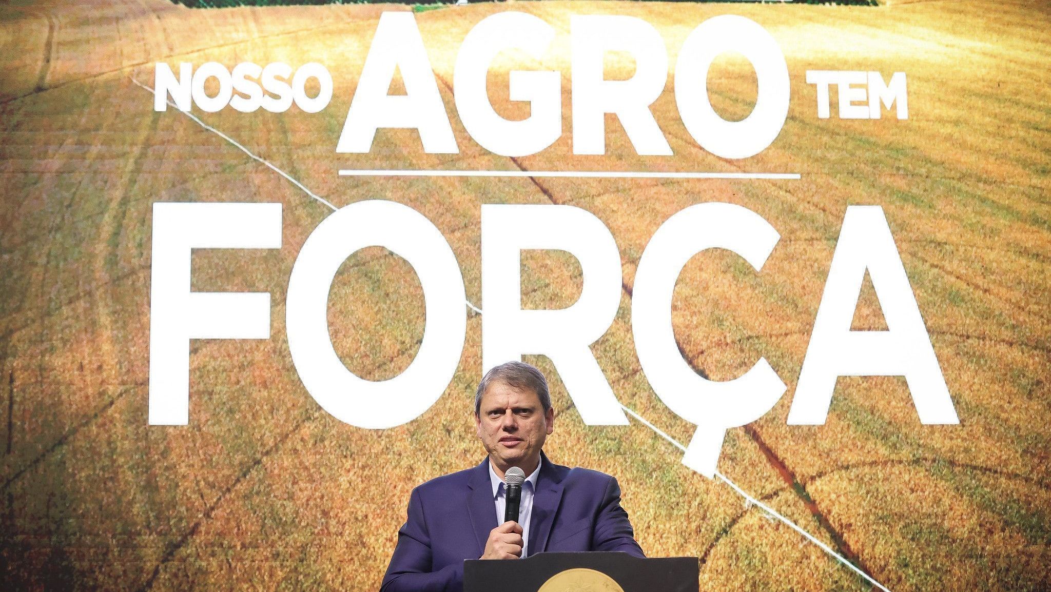 Governador de São Paulo, Tarcísio de Freitas (Republicanos), em anúncio de incentivos ao agronegócio, no Palácio dos Bandeirantes, São Paulo, em 20 de fevereiro de 2025