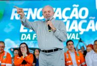 Lula volta a criticar venda de subsidiária de distribuição da Petrobras