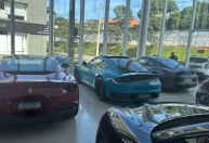 SP: polícia apreende mais de 30 carros de luxo, incluindo Porsche e Ferrari