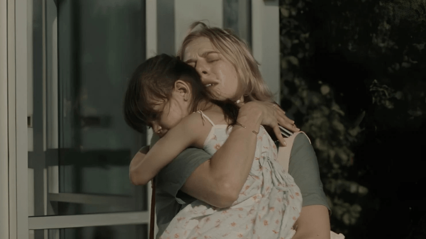 O curta-metragem "A Lien" utiliza a história de um casal para abordar o tema da imigração nos Estados Unidos • Reprodução