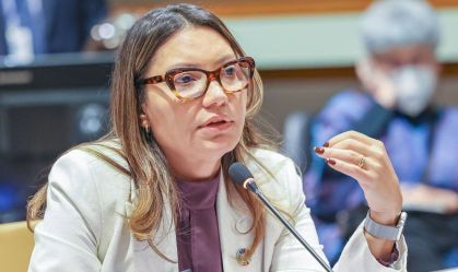 Janja tranca perfil no Instagram após ser alvo de críticas