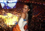 Ex-atleta do Flamengo anuncia gravidez com jogador da NBA