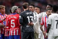 Dérbi de Madrid é aquecido por polêmicas de arbitragem