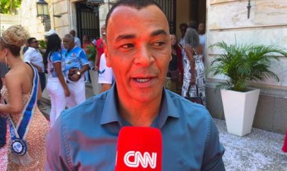 Cafu vê Brasil como favorito para Copa de 2026 e enaltece Neymar