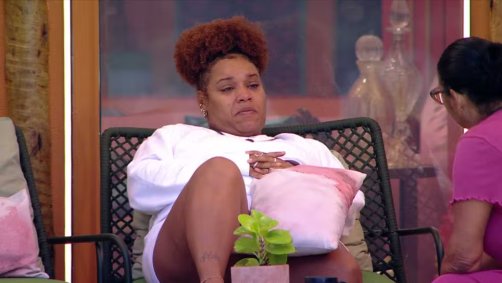 Camilla chorando no BBB25