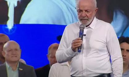 Lula cita Marisa: "Mulher tem mais apego aos filhos, mais responsabilidade"
