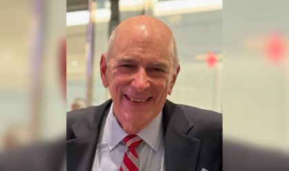 Assessores de Trump podem ser presos por decretos ilegais, diz ex-procurador