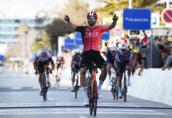 Ciclistas fazem caminho errado e prova é cancelada; entenda