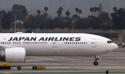 Avião da Japan Airlines em Los Angeles.