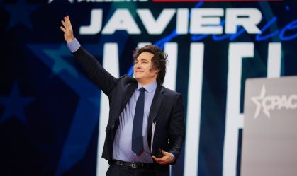 Após vitória, Milei diz que partido de centro-direita de Macri é "obsoleto"