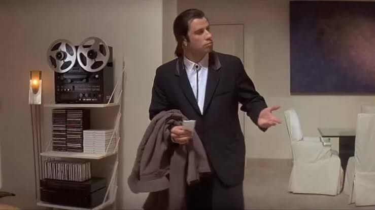 Popularizado como "John Travolta confuso", o meme surgiu em meados de 2012 e alcançou notoriedade em 2015 • Reprodução/Reddit