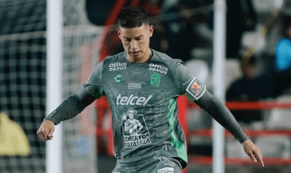 James em jogo do León, do México