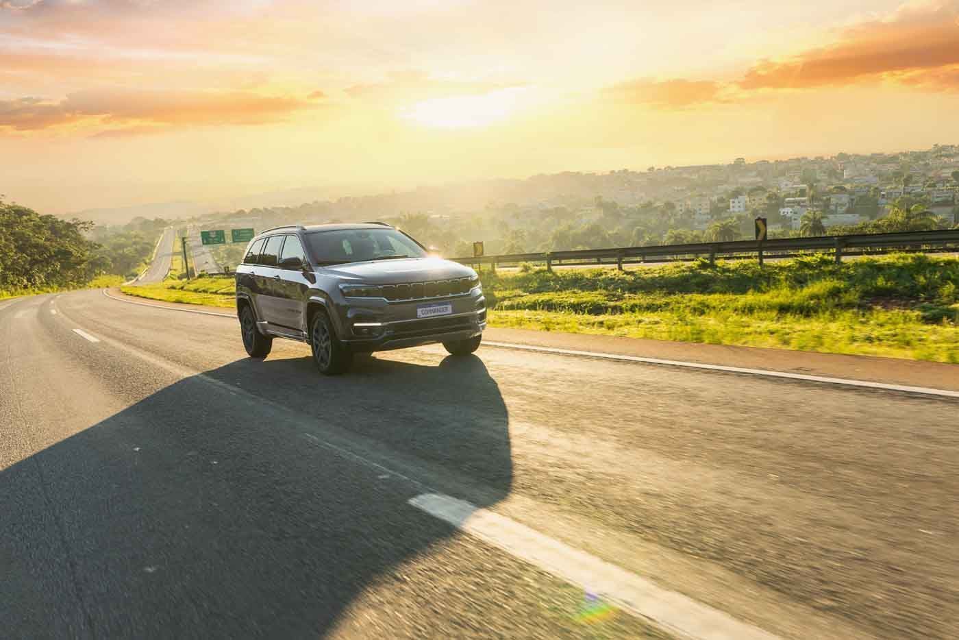 Jeep Commander Overland TD 2025: modelo ganha novo motor 2.2 • Pedro Brito/Jeep/Divulgação
