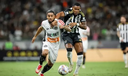 Atlético-MG: Júnior Santos desabafa sobre expulsão e ausência em clássico