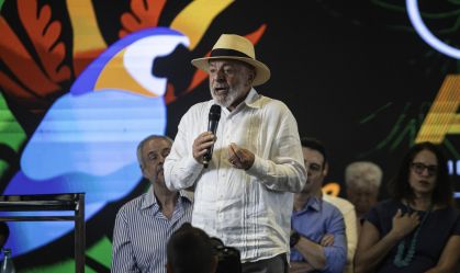 Lula é aconselhado a retomar caravanas para recuperar eleitorado
