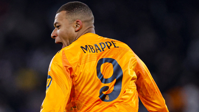 Mbappé ultrapassa lenda francesa em ranking da Champions