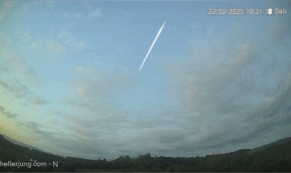 Vídeo: meteoro raro é avistado durante o dia no RS