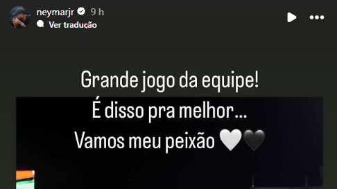 Neymar comemora vitória do Santos em clássico