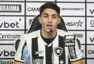 Clube inglês negocia contratação de Jair, do Botafogo