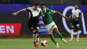 Palmeiras e Corinthians jogam pelo Paulistão