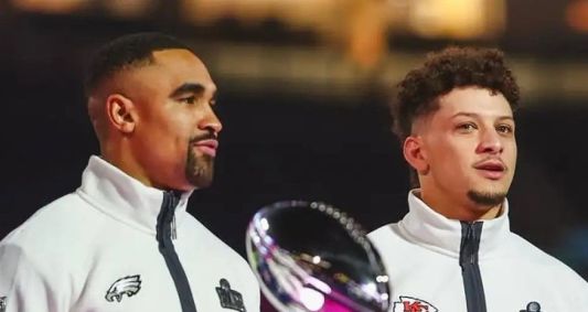 Jalen Hurts e Patrick Mahomes
