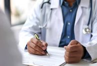 Amil reverte prejuízo bilionário e tem lucro de R$ 619,8 mi em 2024