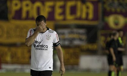 Ronaldo em eliminação do Corinthians na pré-Libertadores