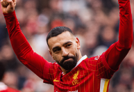 Liverpool vence e mantém tranquilidade na liderança da Premier League
