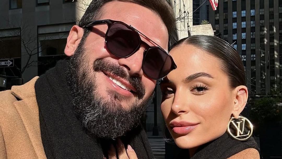 Thamires Hauch anuncia fim do casamento com Marcelinho Calil